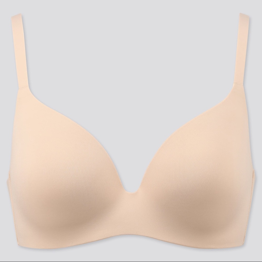 Uniqlo Beauty Light Wireless Bra 30/32 C D DD